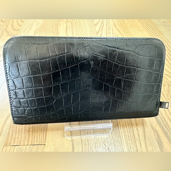 Saint Laurent Black Croc-Embossed Wallet - Picture 2 of 9